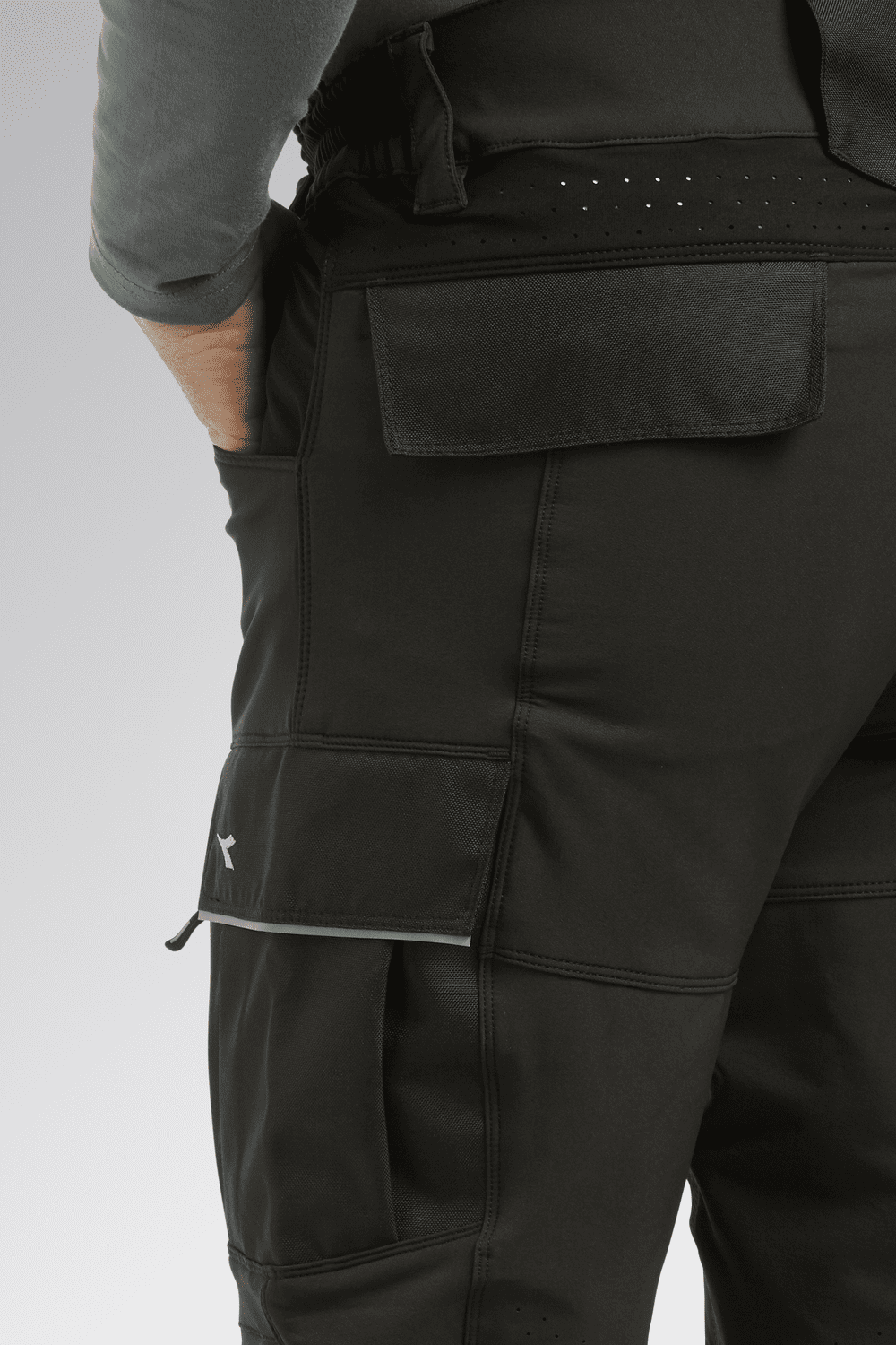 Pantalone Diadora Carbon Performance 230 gr